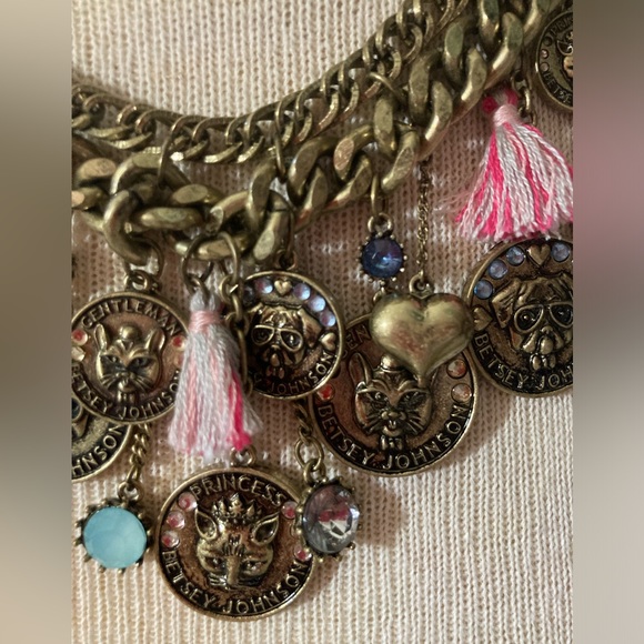 NWT Betsey Johnson dog cat coin tassel RARE FIND Critter Cameo dangle necklace - Picture 4 of 16